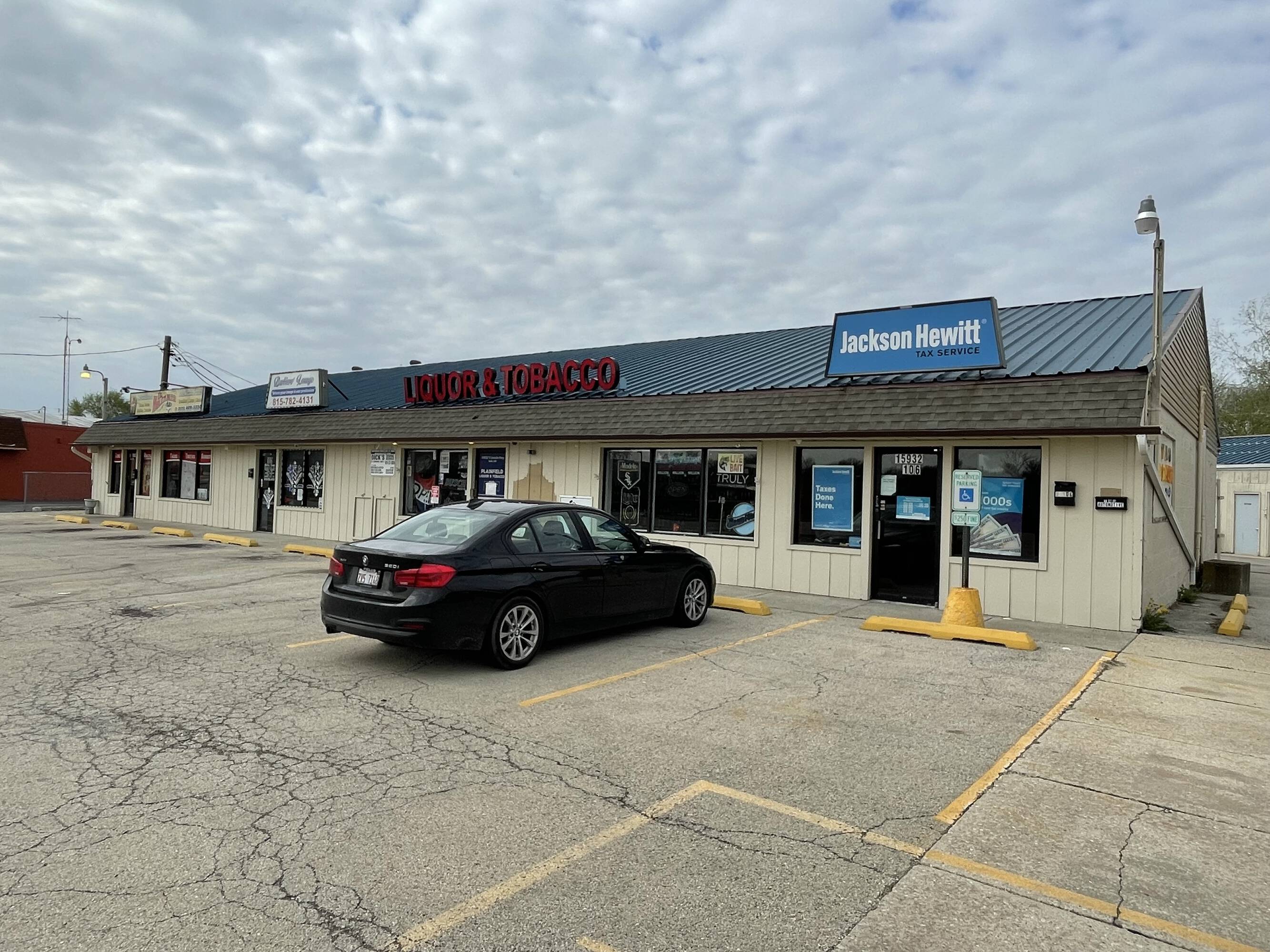 15932 S Lincoln Hwy, Plainfield, IL 60586 | Crexi.com