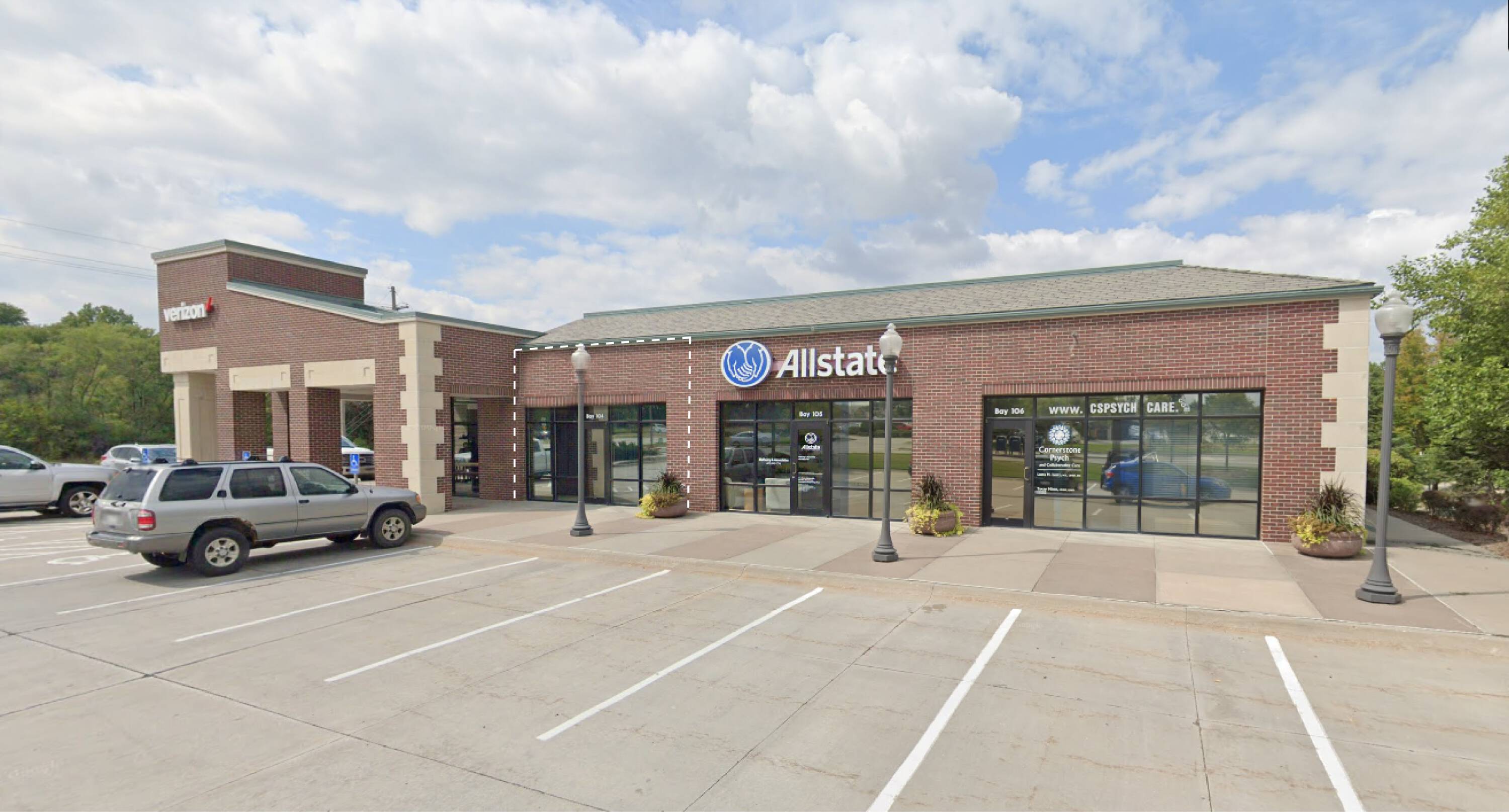 17940 Welch Plaza, Omaha, NE 68135