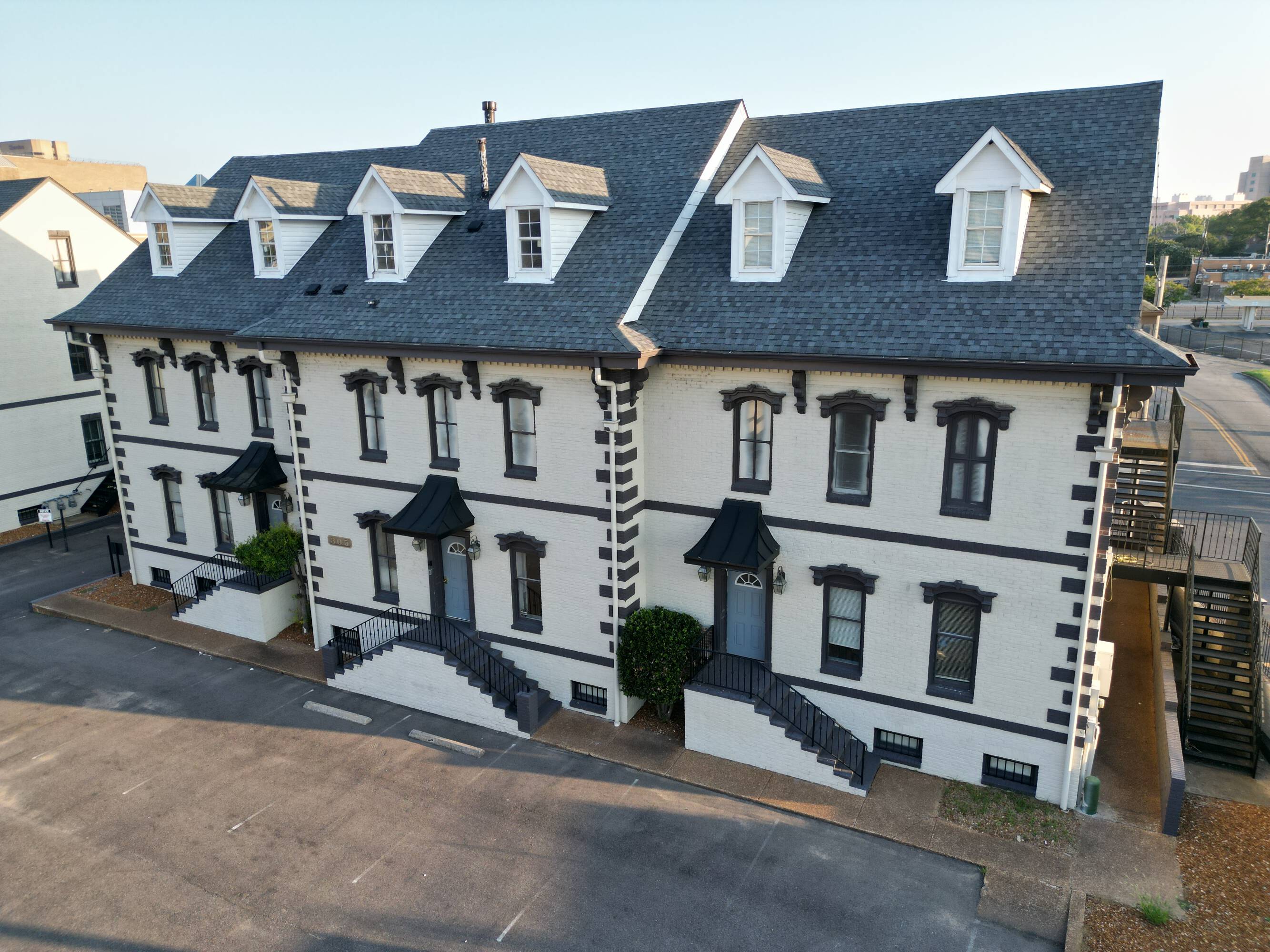 295 Washington Ave, Memphis, TN 38103