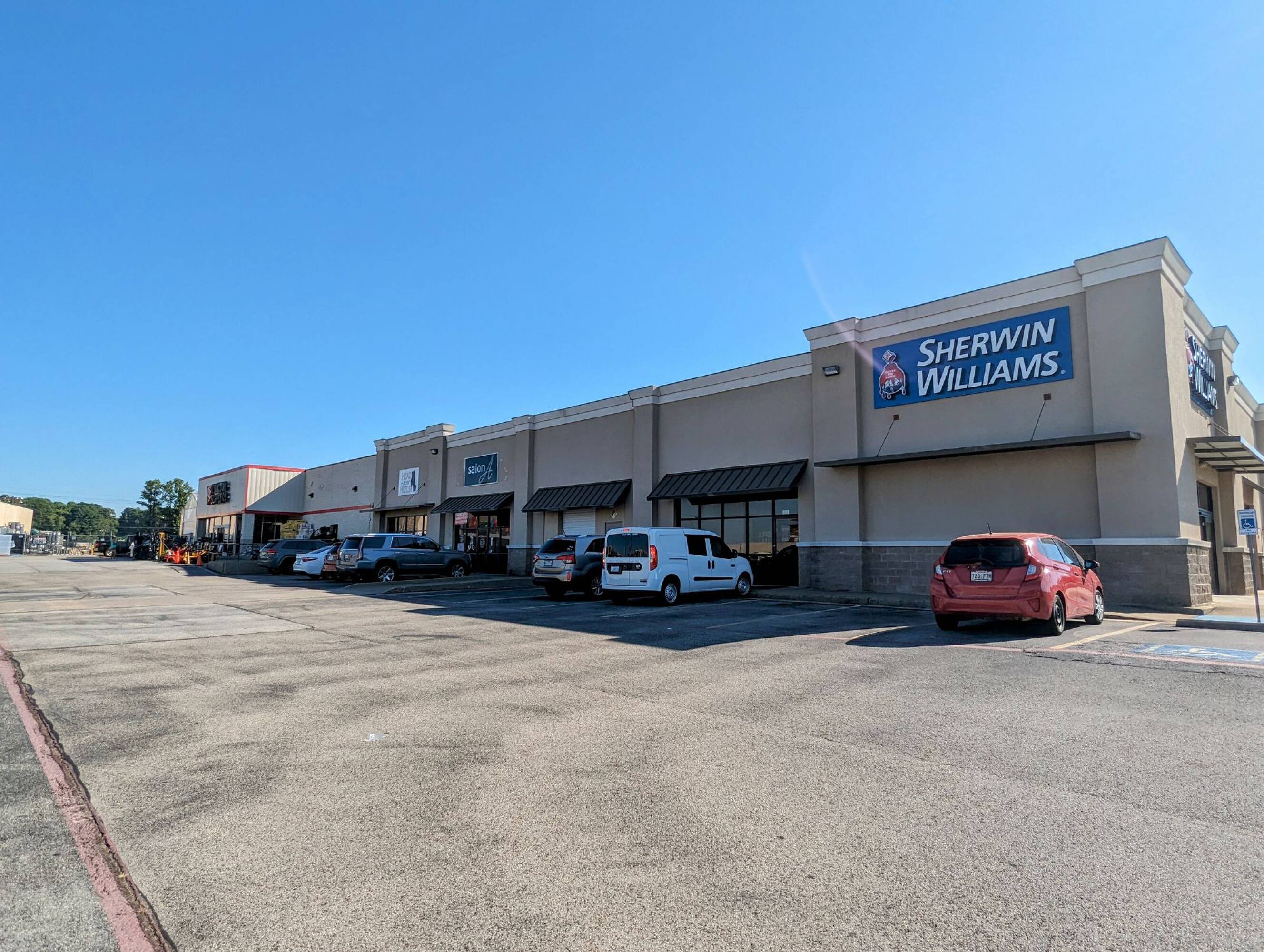 1013 Wal St, Longview, TX 75605