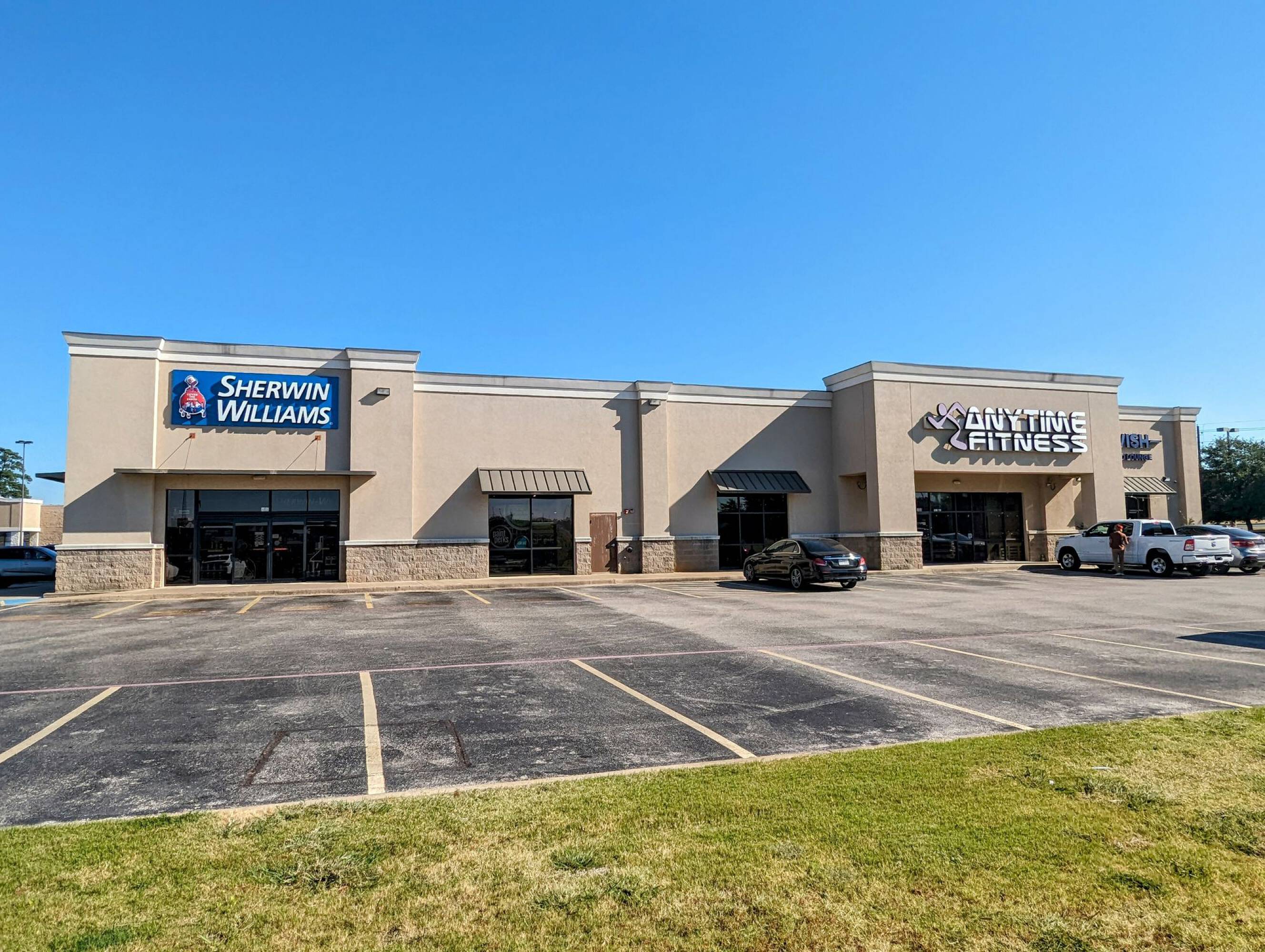 1013 Wal St, Longview, TX 75605