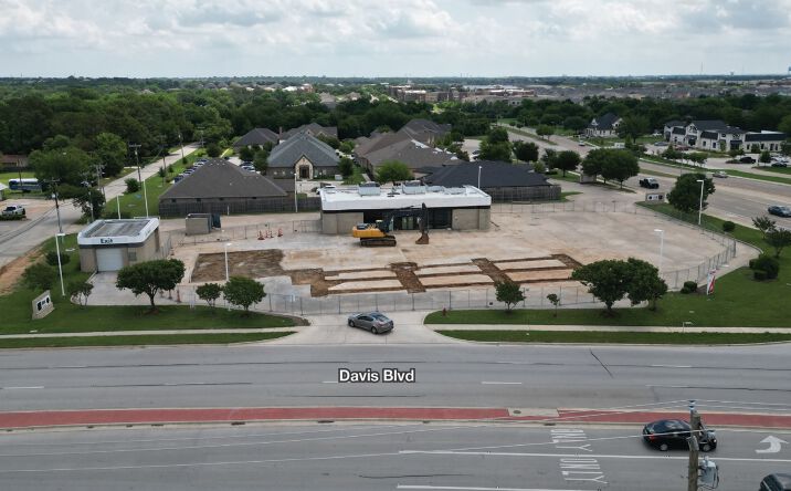 Pictures of Retail property located at 6360 Davis Blvd., North Richland Hills, TX 76182 for lease - image #1