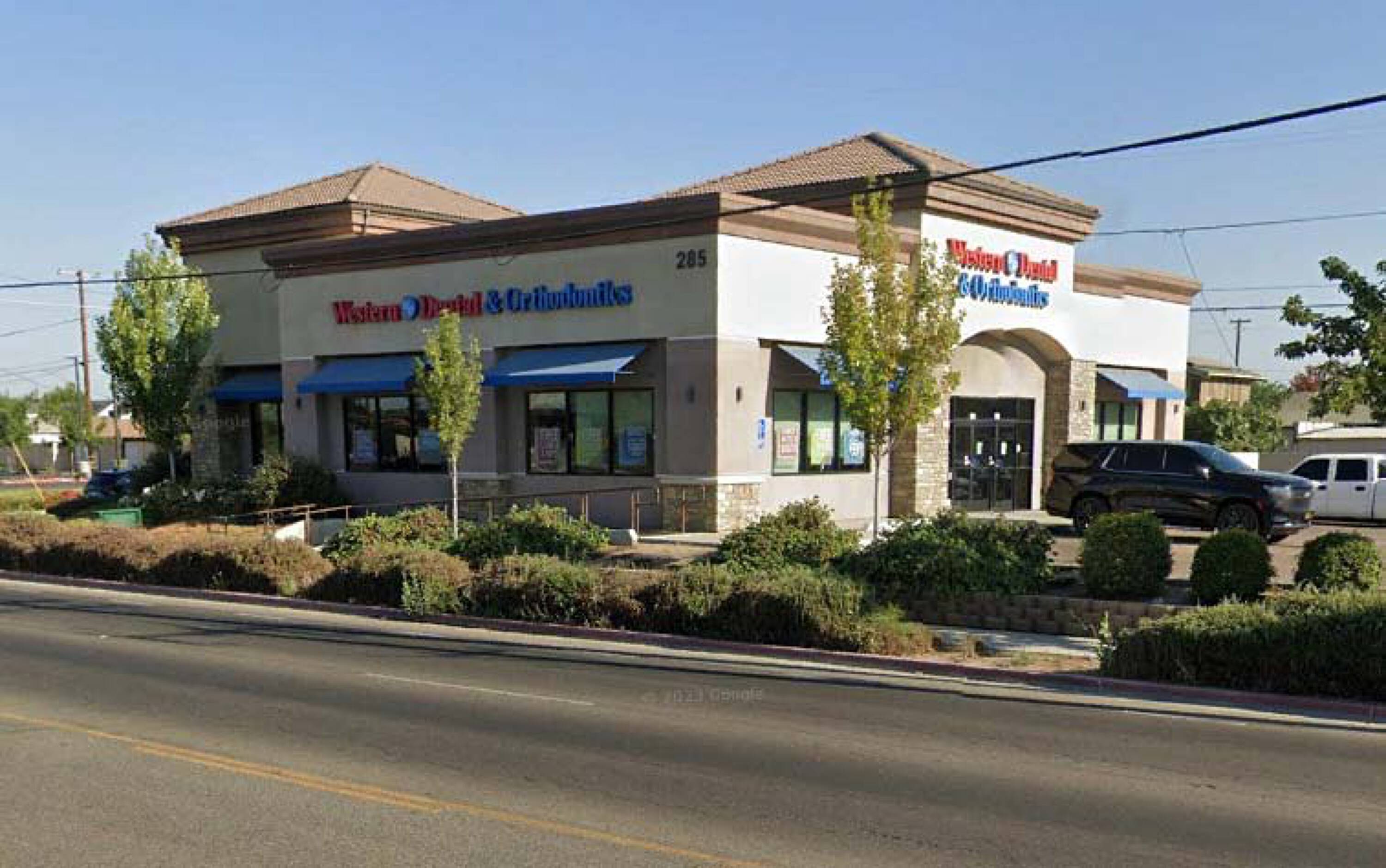 SWQ Alta Avenue & El Monte Way, Dinuba, CA 93618