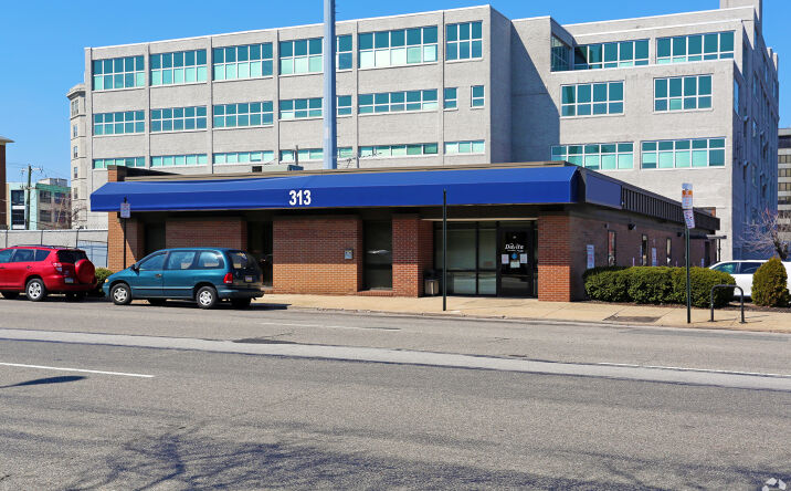 Pictures of Office property located at 309 Callowhill St, Philadelphia, PA 19123 for lease - image #1
