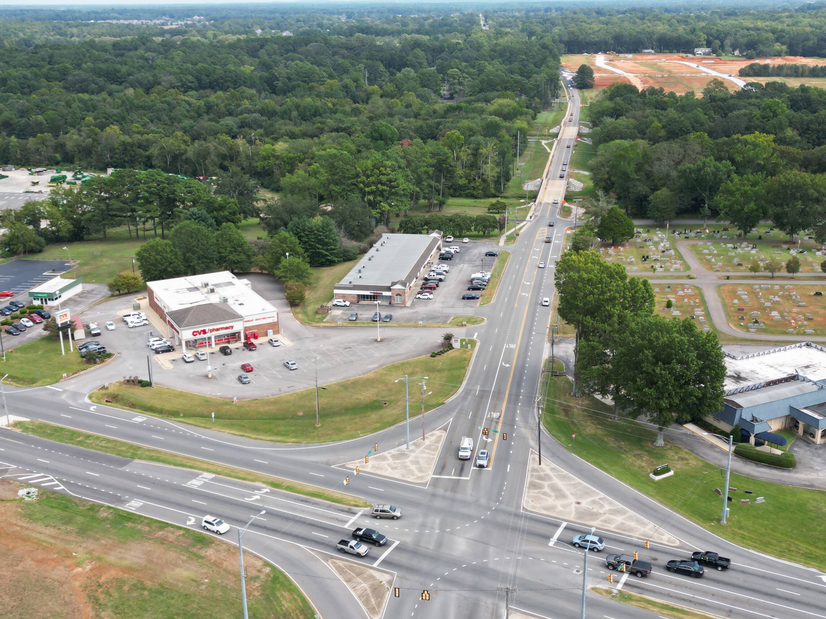 1207 E Forrest St, Athens, AL 35613