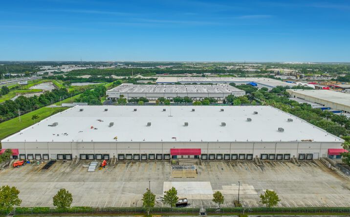 Pictures of Industrial property located at 401 Gills Dr, Orlando, FL 32824 for lease - image #1