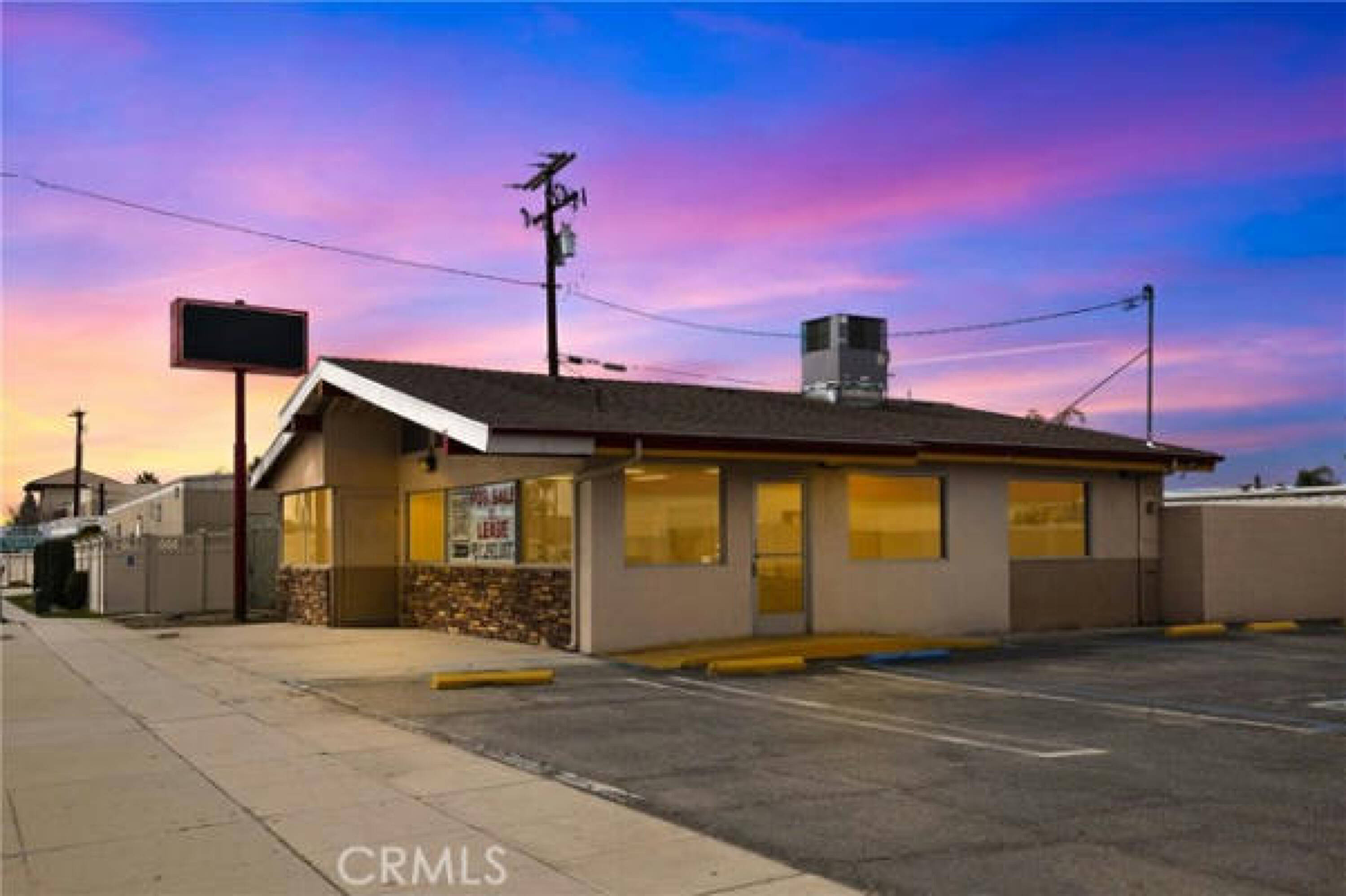 1340 W Florida Ave, Hemet, CA 92543