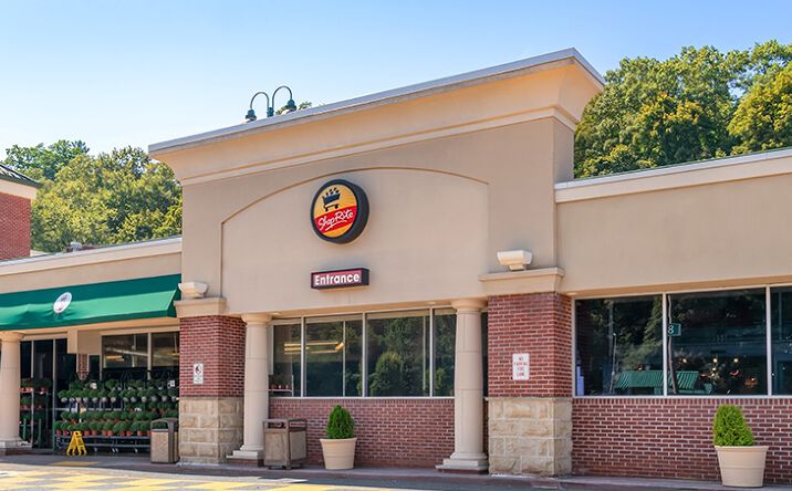Pictures of Retail property located at Midway Shopping Center, Scarsdale, NY 10583 for lease - image #1