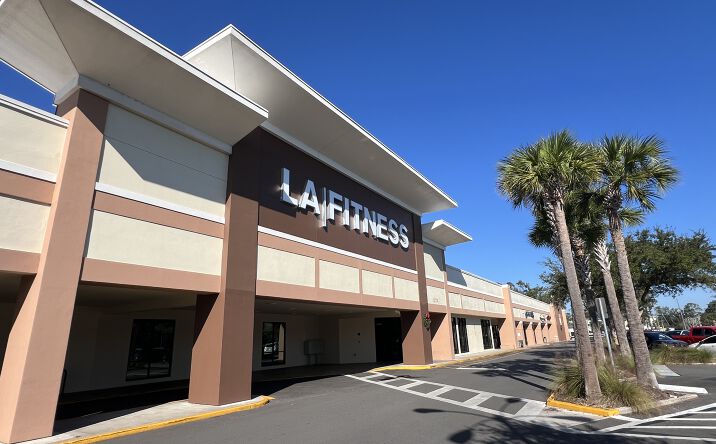 Pictures of Retail property located at 1074 Montgomery Rd, Altamonte Springs, FL 32714 for lease - image #1