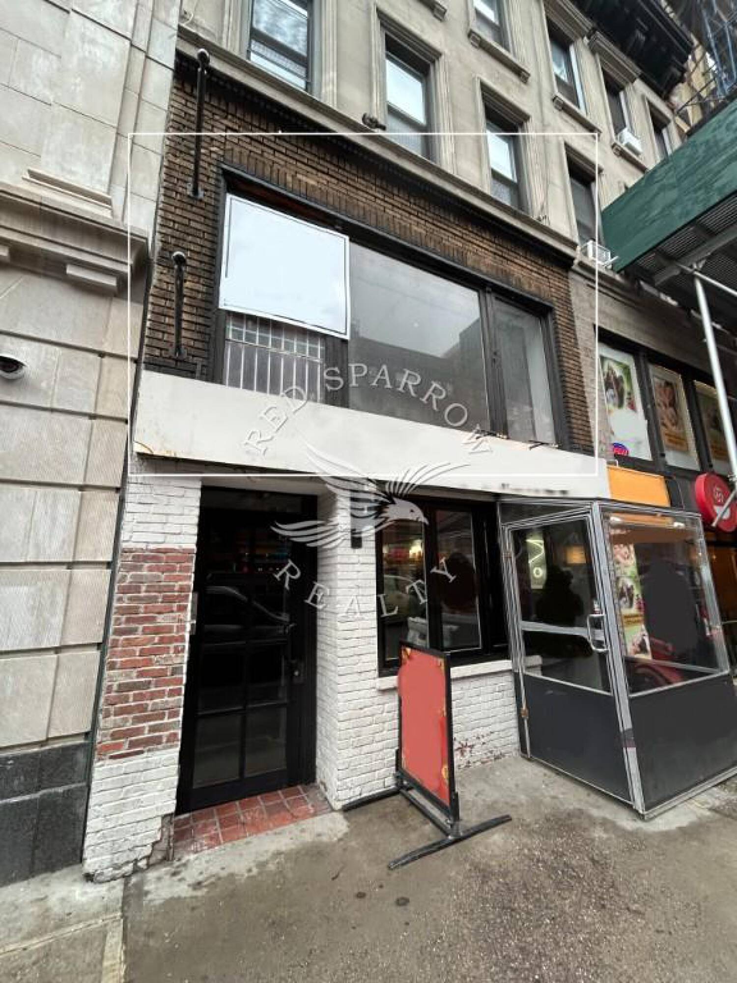 Second floor retail space on Lexington Avenue, New York, NY 10075