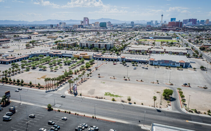 Pictures of Retail property located at 921 W Owens Ave, Las Vegas, NV 89106 for lease - image #1