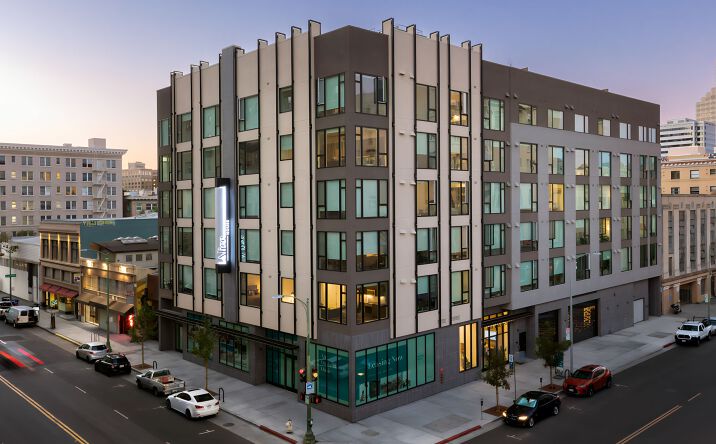 Pictures of Retail property located at Alice St, Oakland, CA 94612 for lease - image #1