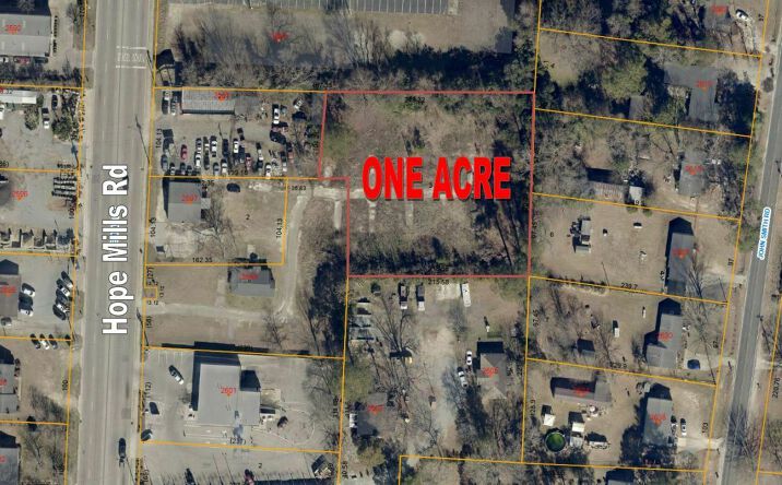 Pictures of Land property located at 2599 Hope Mills Rd, Fayetteville, NC 28306 for lease - image #1
