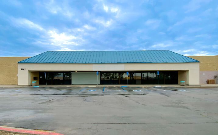 Pictures of Retail, Industrial property located at 8001 West Ln, Stockton, CA 95210 for lease - image #1