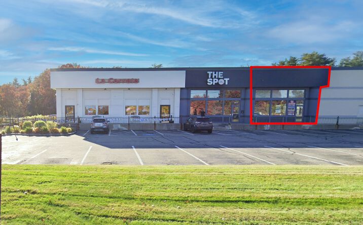 Pictures of Retail property located at 1875 S Willow St, Manchester, NH 03103 for sales - image #1