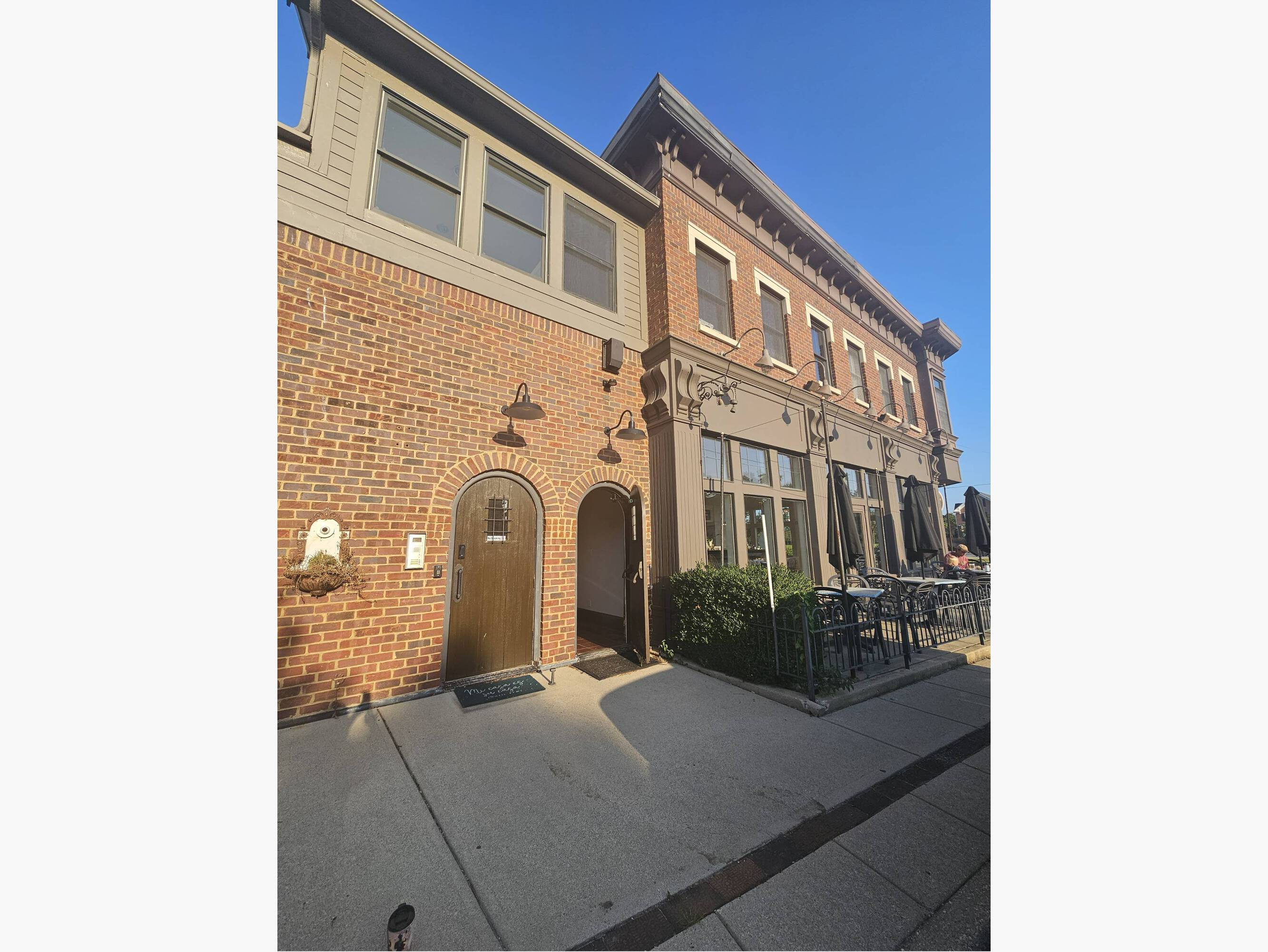 7629 W Stonegate Dr, Zionsville, IN 46077