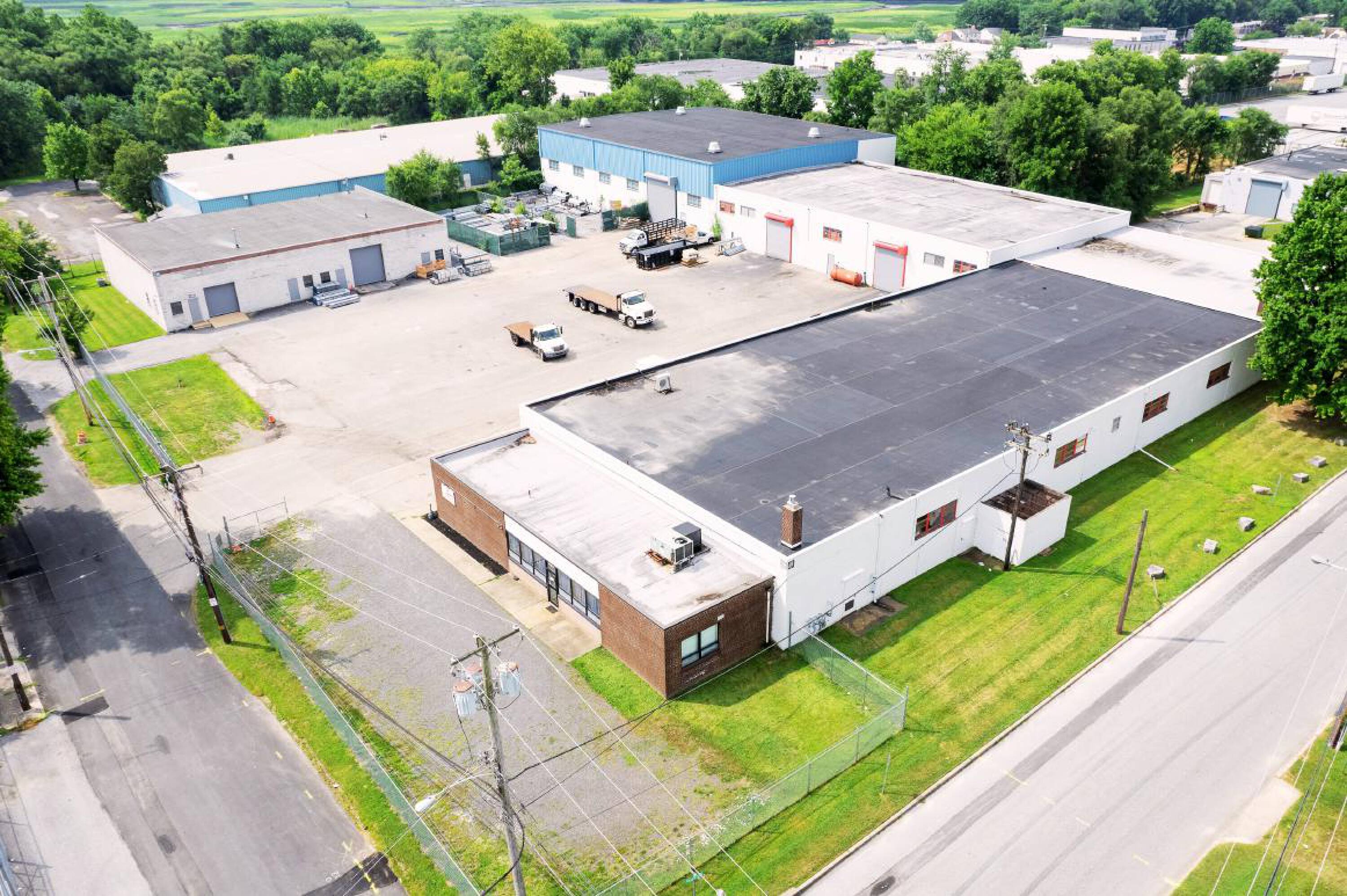 10001002 Ashland Ave, Folcroft, PA 19032