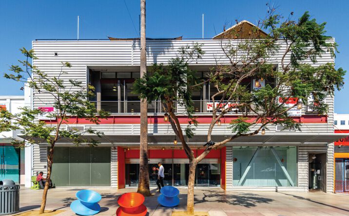 Pictures of Retail, Office, Restaurant property located at 1231 3rd Street Promenade, Santa Monica, CA 90401 for lease - image #1