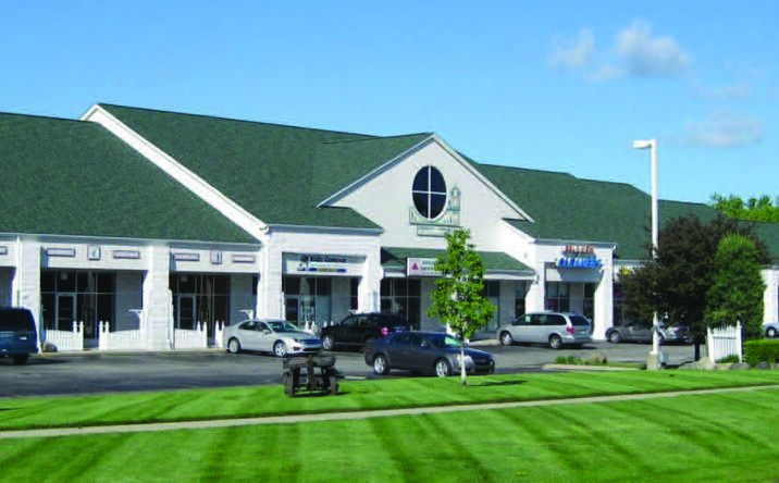 Pictures of Retail, Office property located at 38121 Utica Rd, Sterling Heights, MI 48312 for lease - image #1