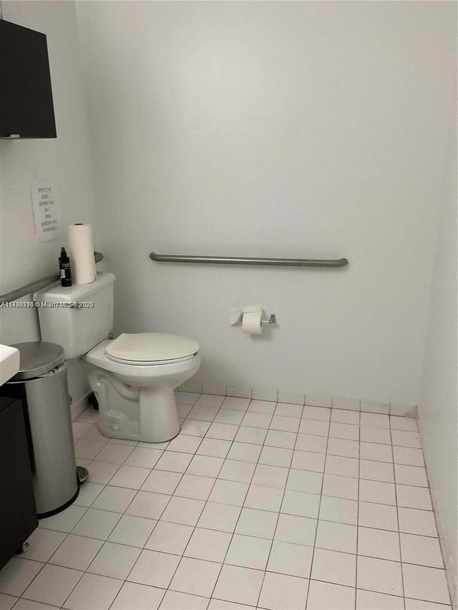 9894918