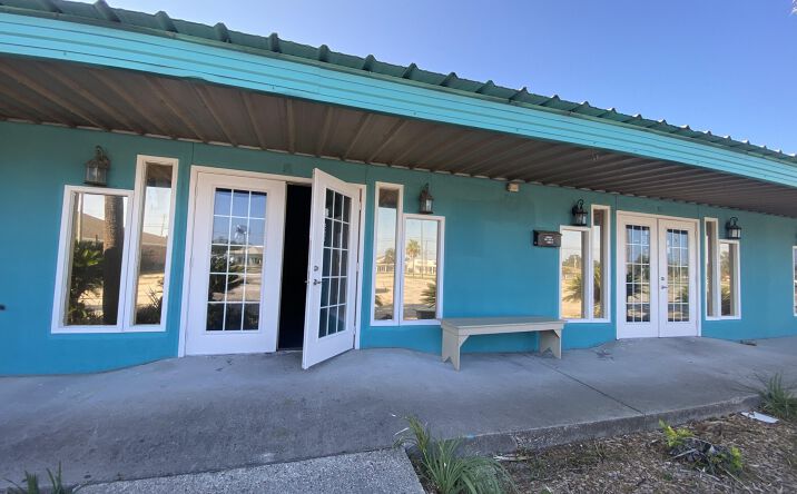 Pictures of Retail property located at 828 Highway 90 , H, I, Bay Saint Louis, MS 39520 for lease - image #1