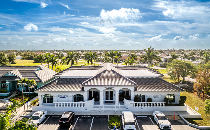 Pictures of Office property located at 1203 W Marion Ave, Punta Gorda, FL 33950 for lease - image #1