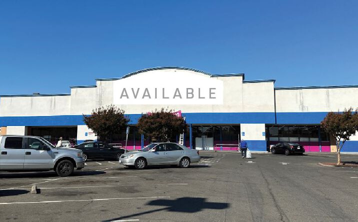 Pictures of Retail property located at 6431 Fair Oaks Blvd, Carmichael, CA 95608 for lease - image #1