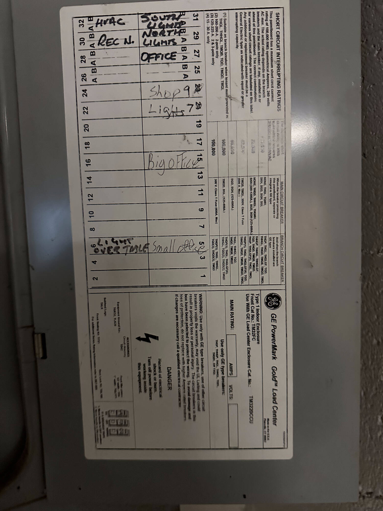 1398 N Willett St, Memphis, TN 38108