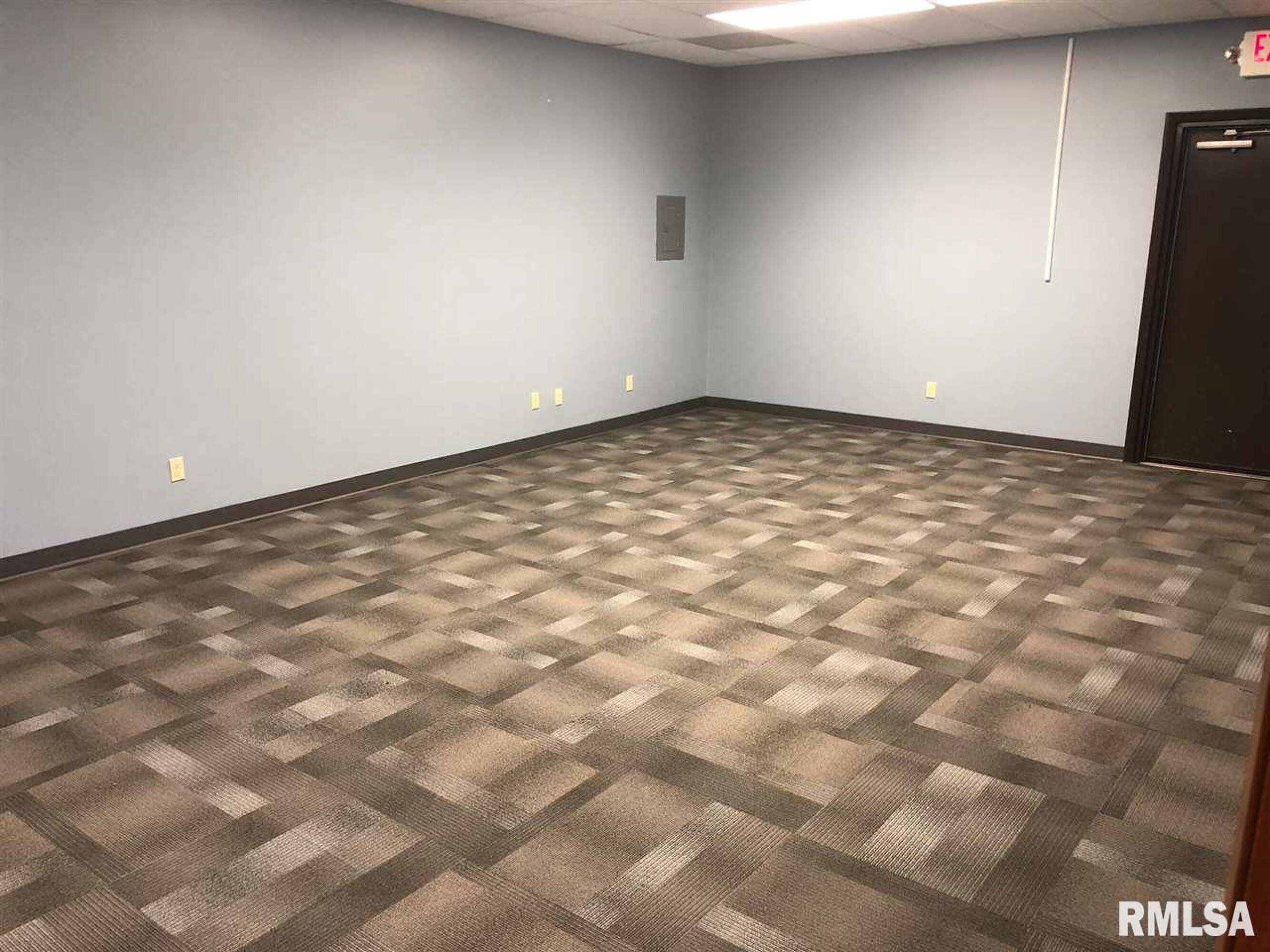 1297 TORONTO Road, Springfield, IL 62712