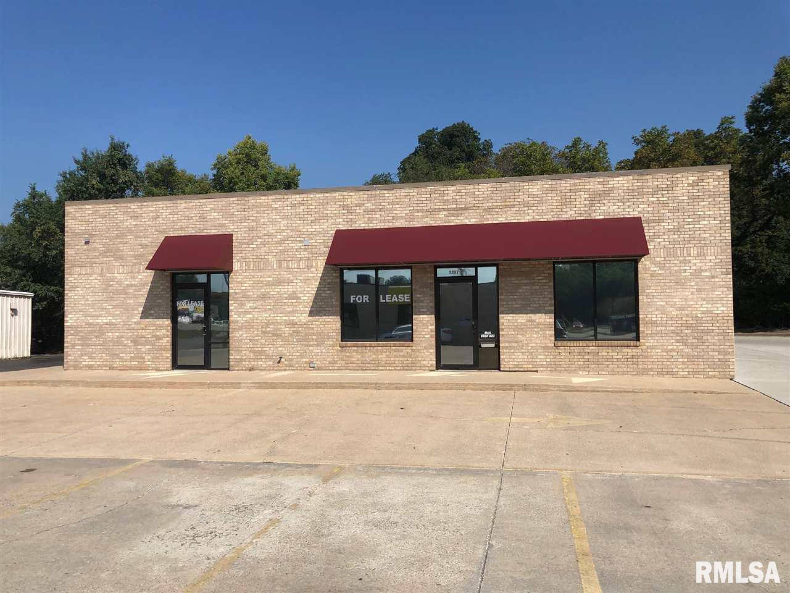 1297 TORONTO Road, Springfield, IL 62712