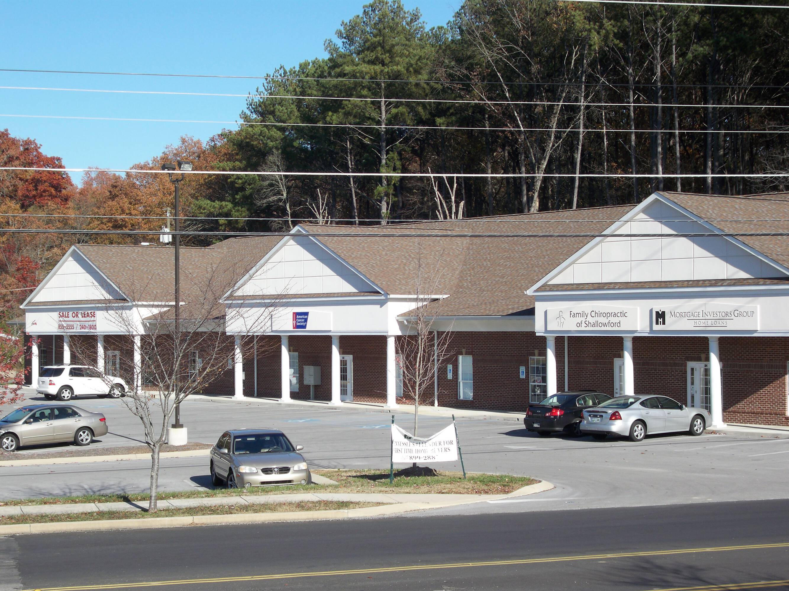 6221 Shallowford Rd, Chattanooga, TN 37421