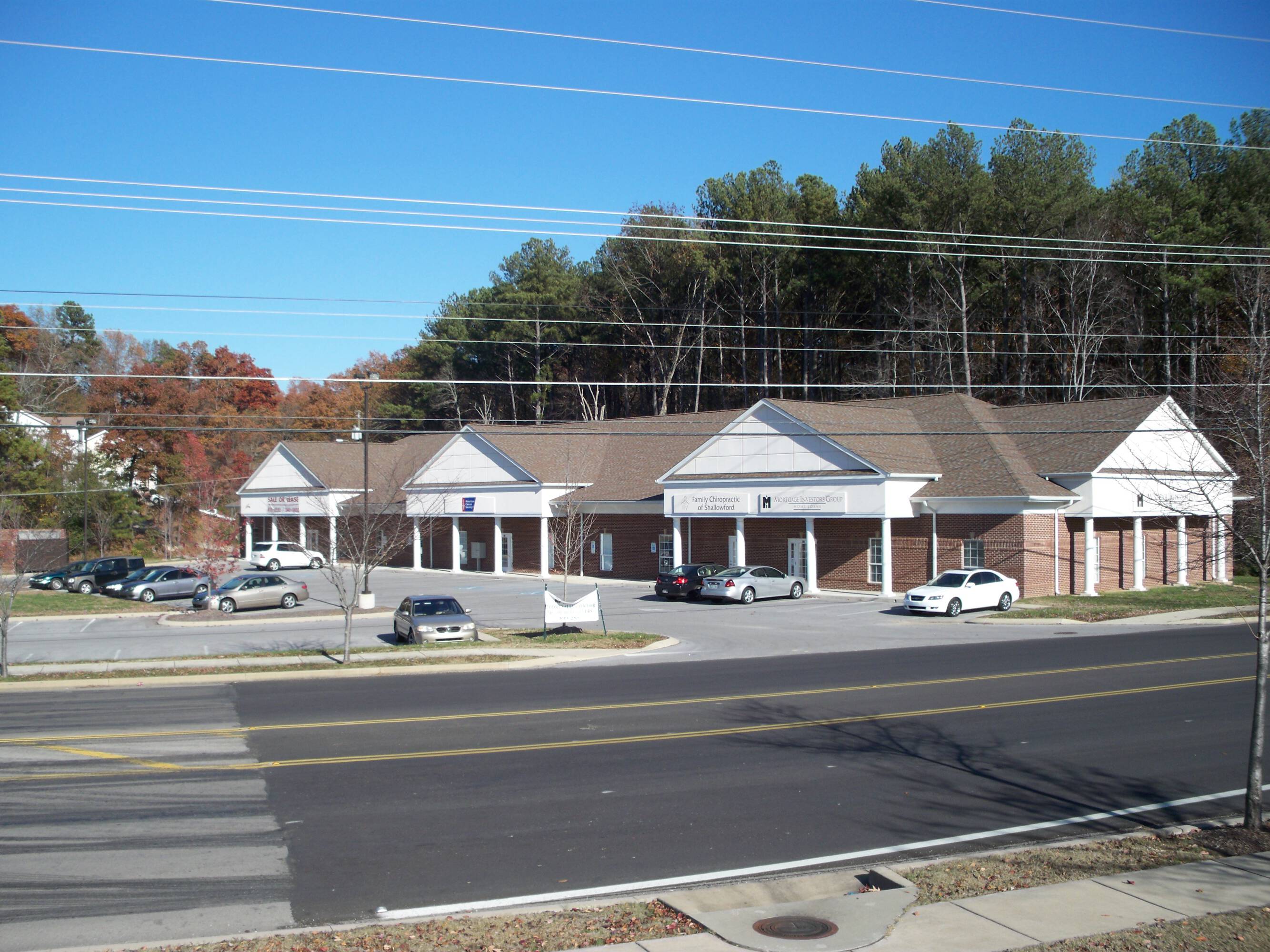 6221 Shallowford Rd, Chattanooga, TN 37421