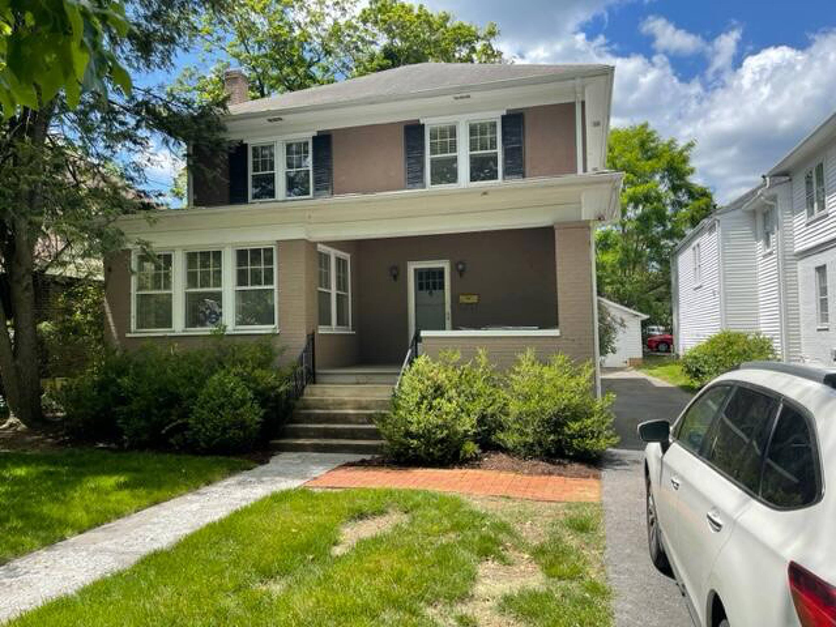 2121 Rosalind Ave SW, Roanoke, VA 24014