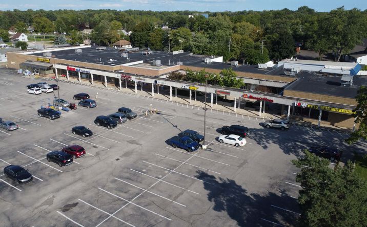 Pictures of Retail, Office property located at 32827 – 32837 Fort Road, Rockwood, MI 48173 for lease - image #1