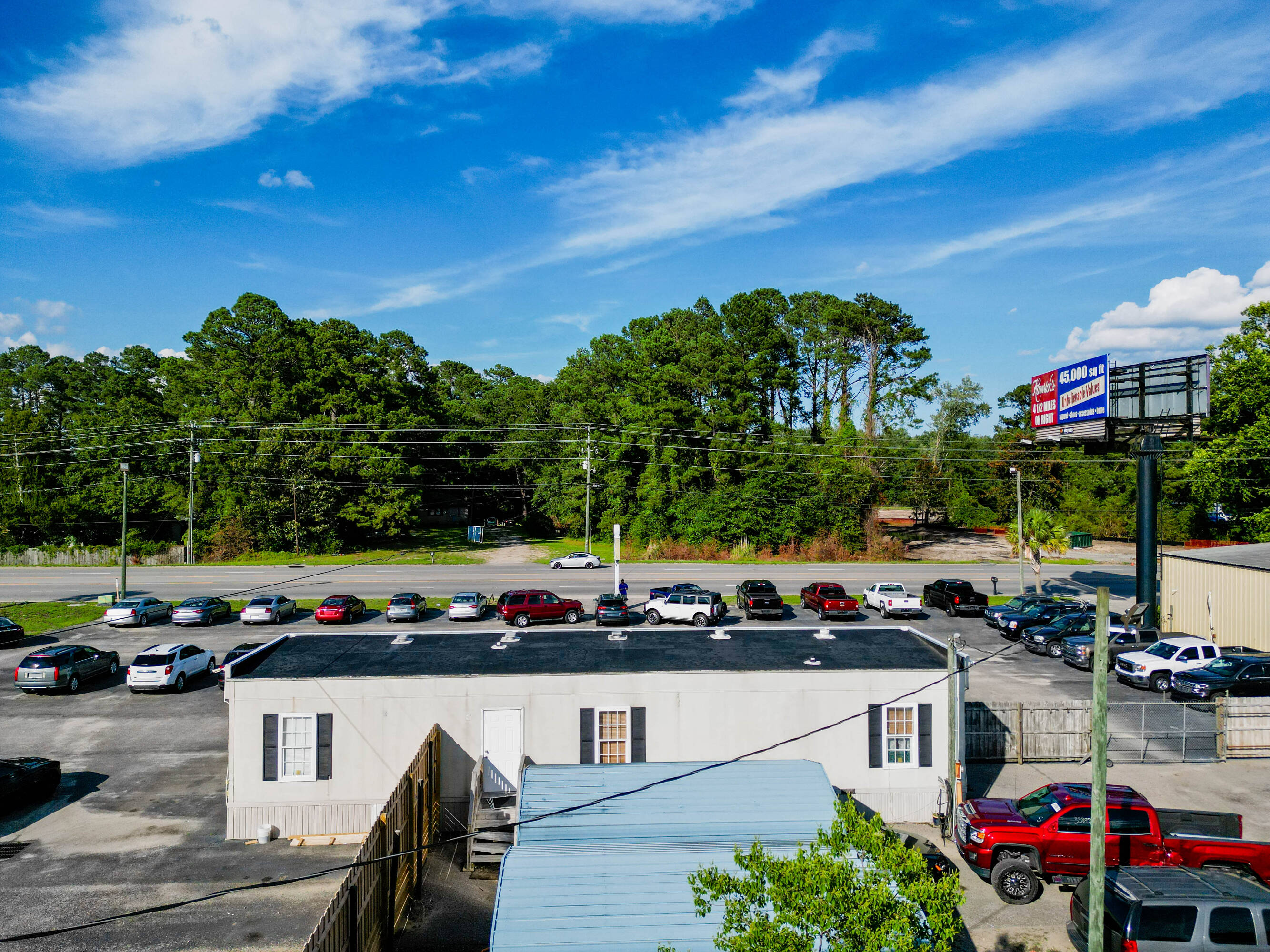 The Commercial Real Estate Exchange