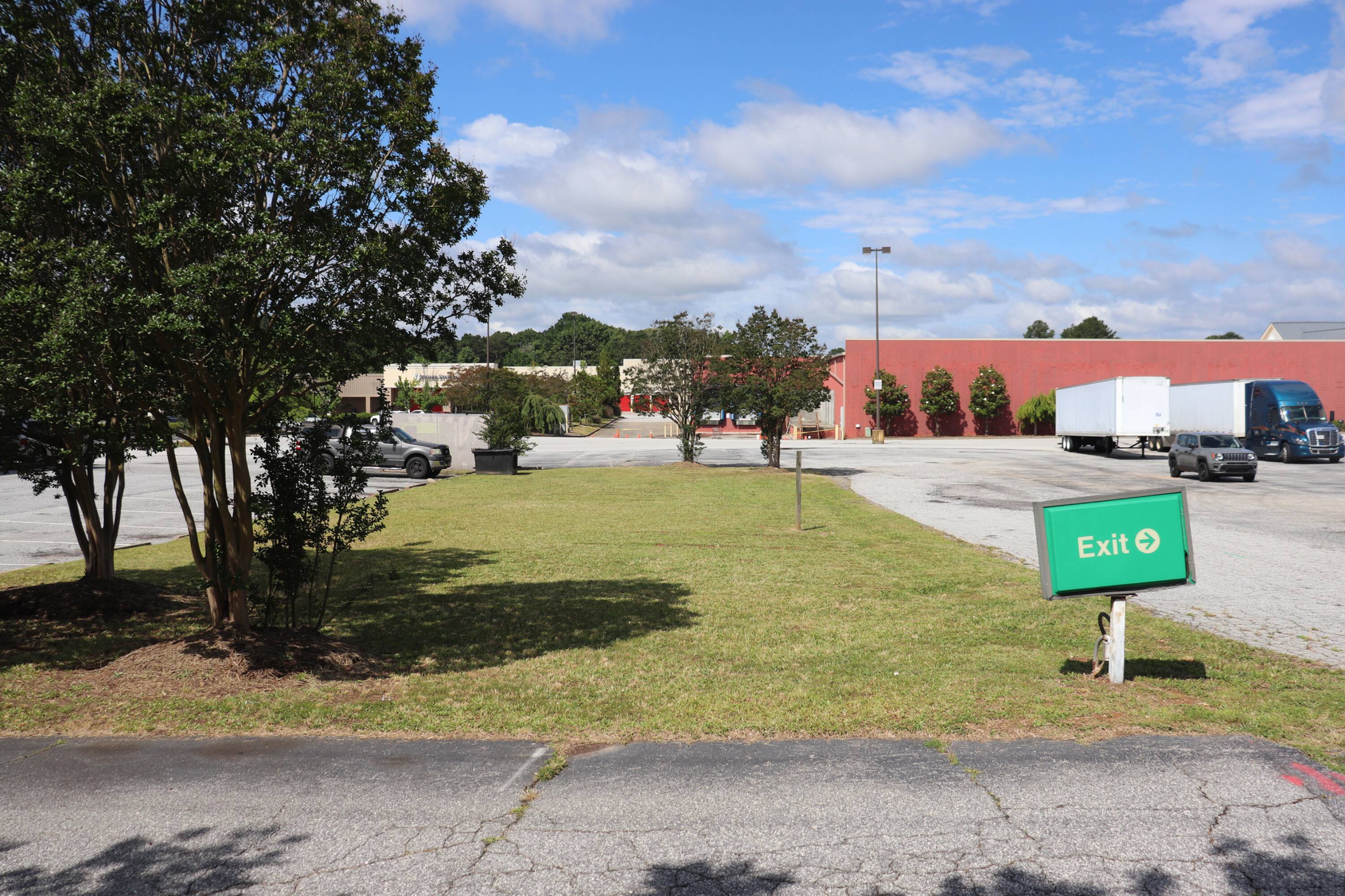 Cedar Springs Rd, Spartanburg, SC 29302