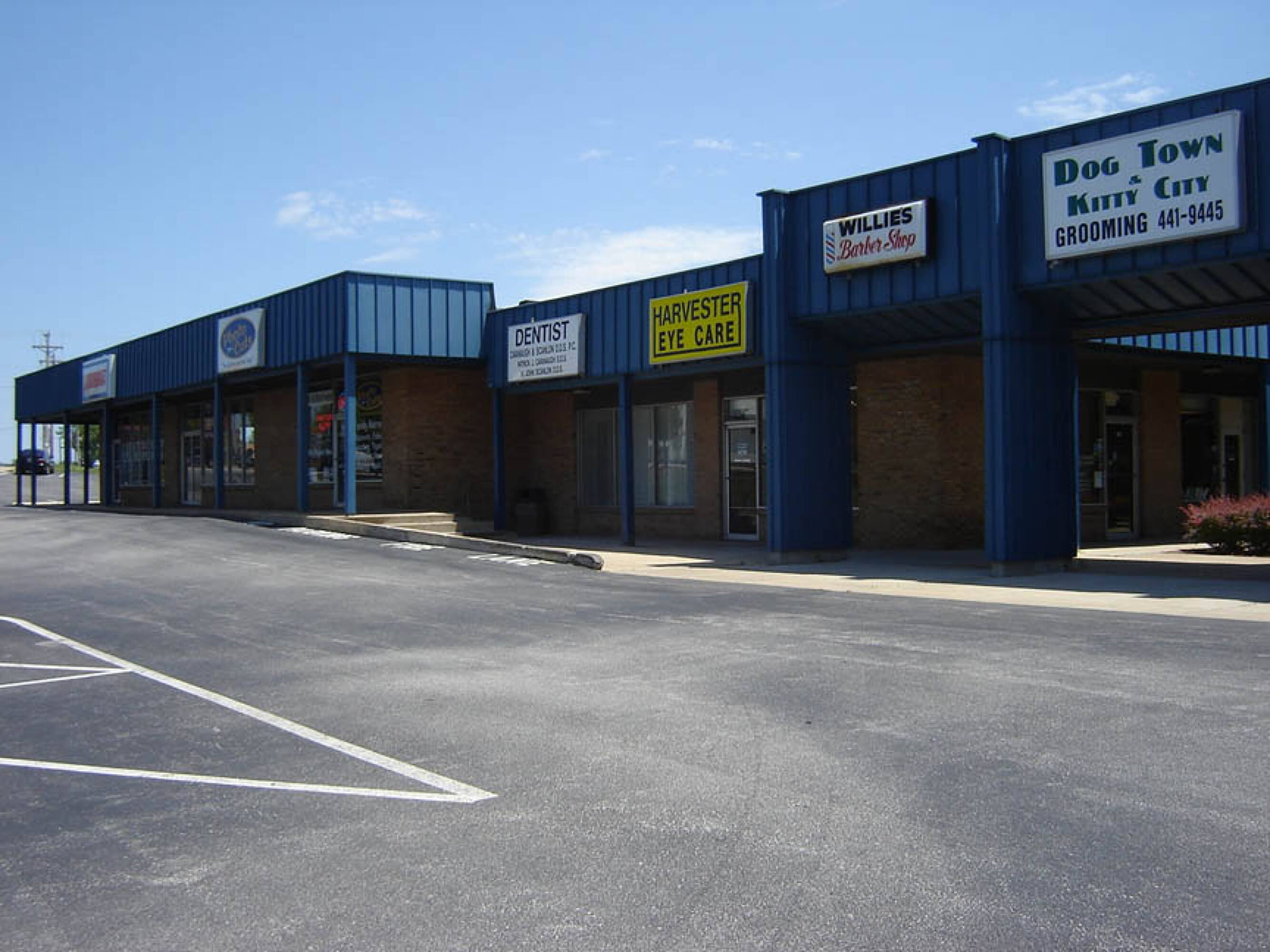 1 Charlestowne Plaza, St Peters, MO 63303