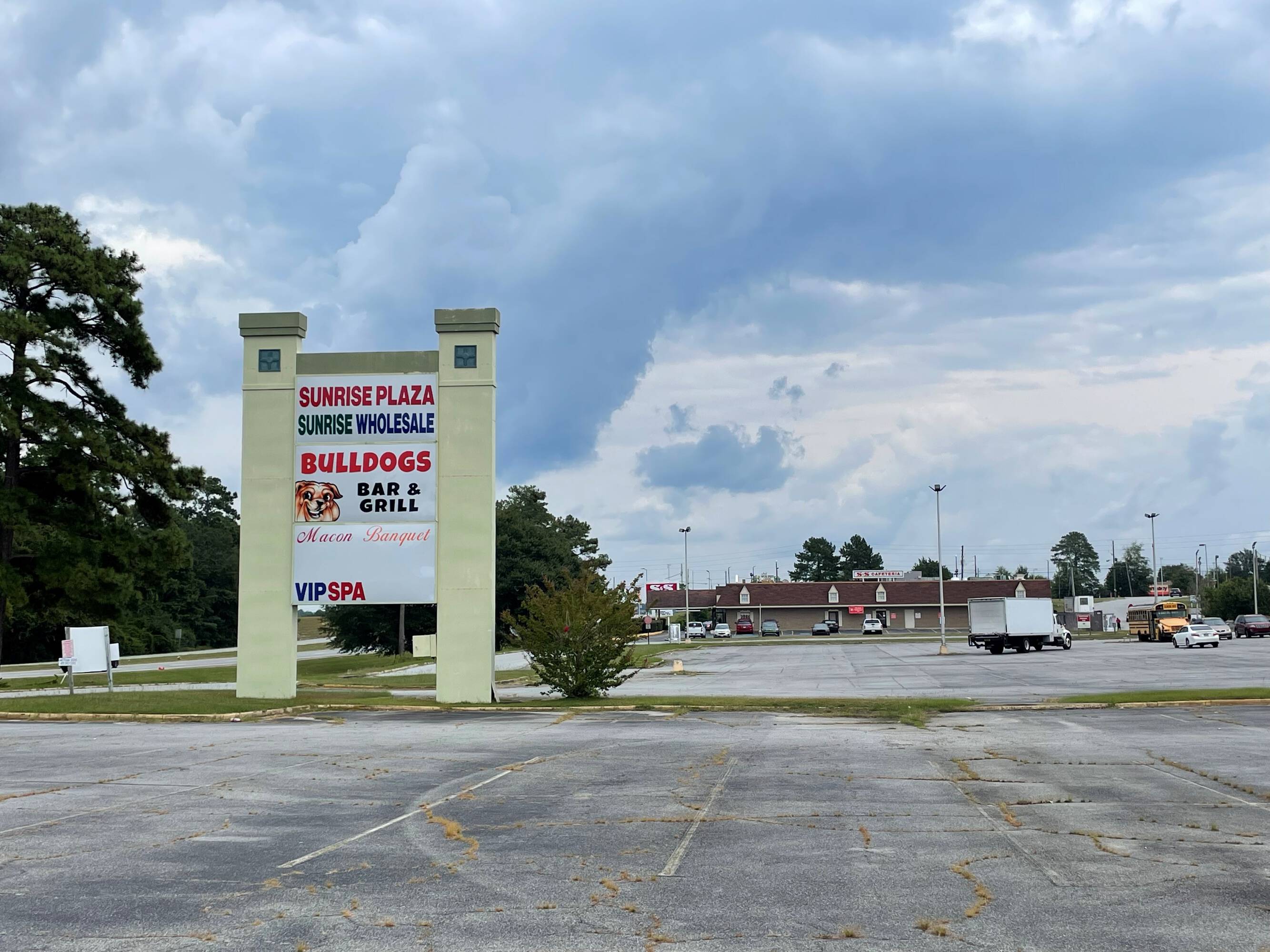 3764 Bloomfield Village Dr, Macon, GA 31206