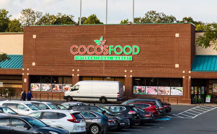 Pictures of Retail property located at 46900 Cedar Lake Plaza, Sterling, VA 20164 for lease - image #1