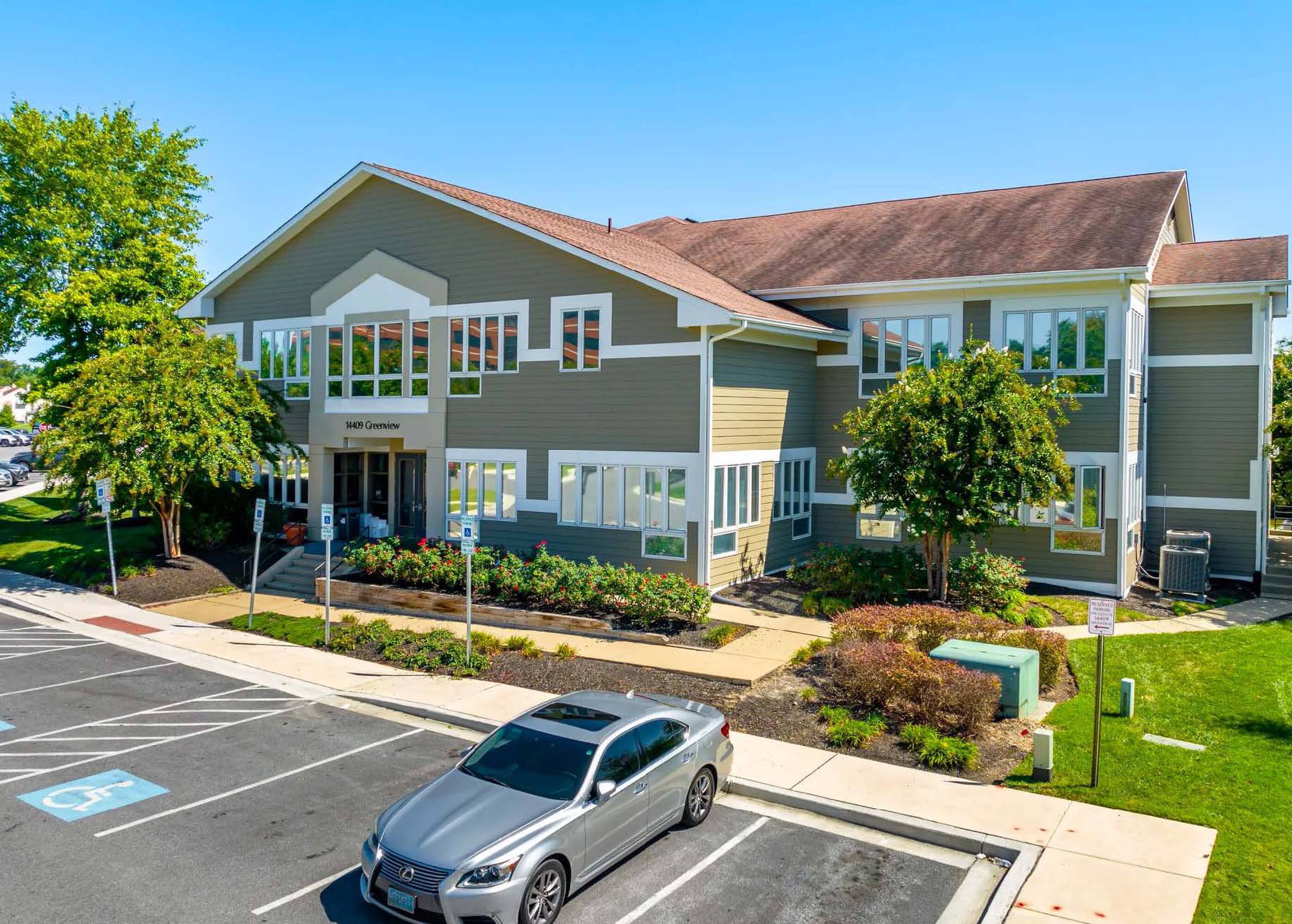 14409 Greenview Dr, Laurel, MD 20708