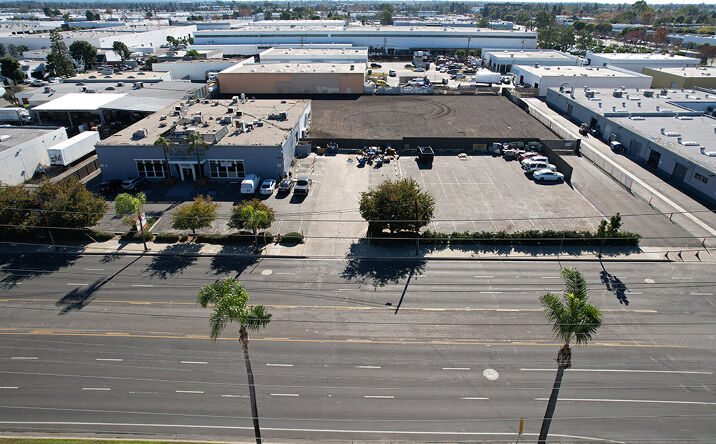 3700 W Warner Ave, Santa Ana, CA 92704 | Crexi.com