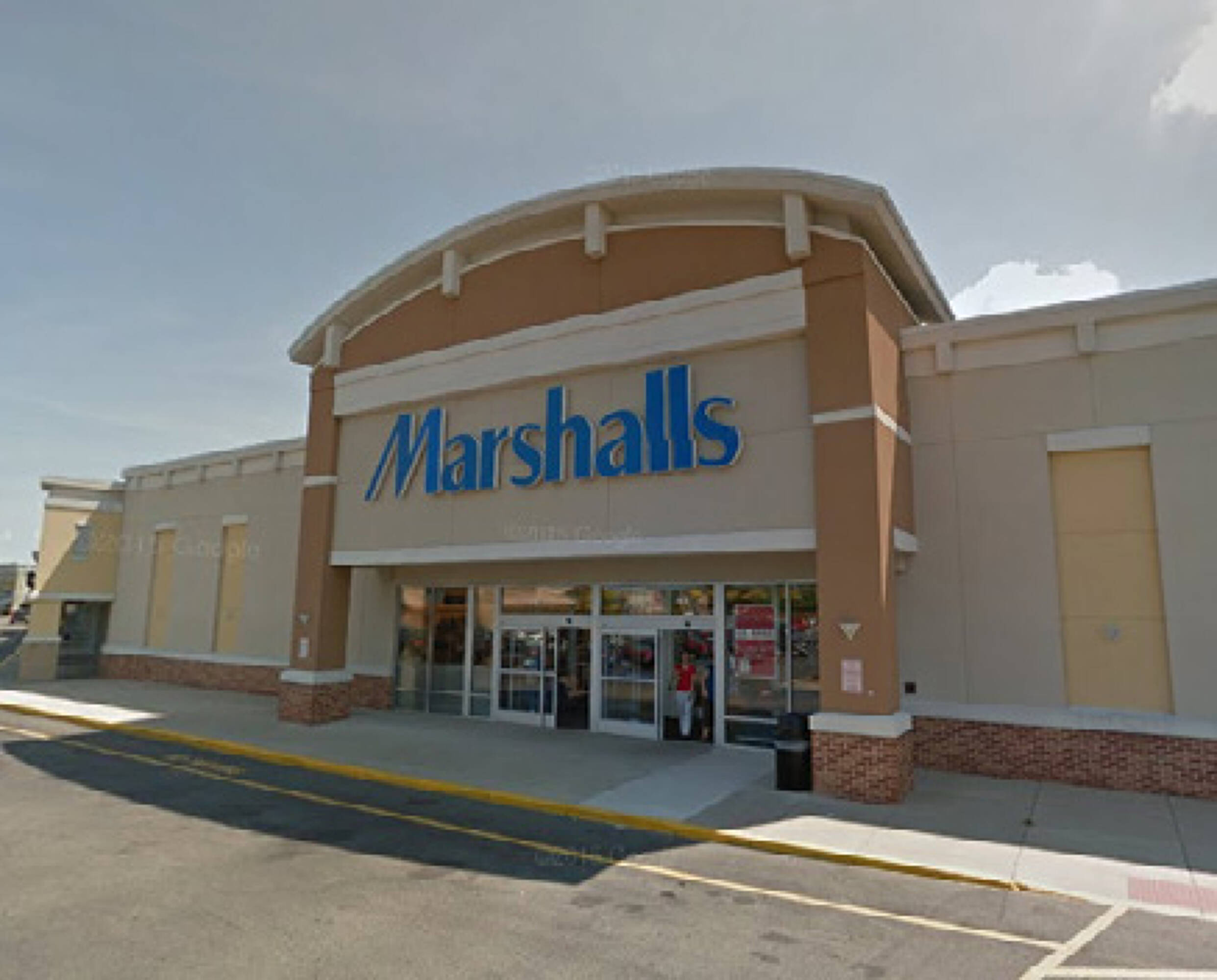 Ptn/Walmart On Bechtle Avenue Springfield Ohio/ - jlesipn