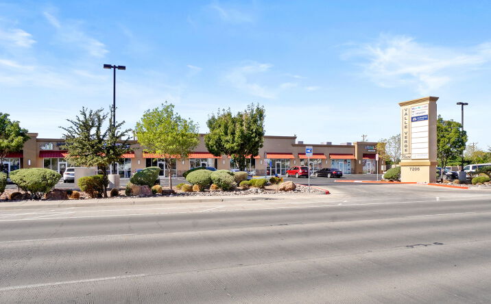 Pictures of Retail, Office property located at 7206 N Loop Dr, El Paso, TX 79915 for lease - image #1