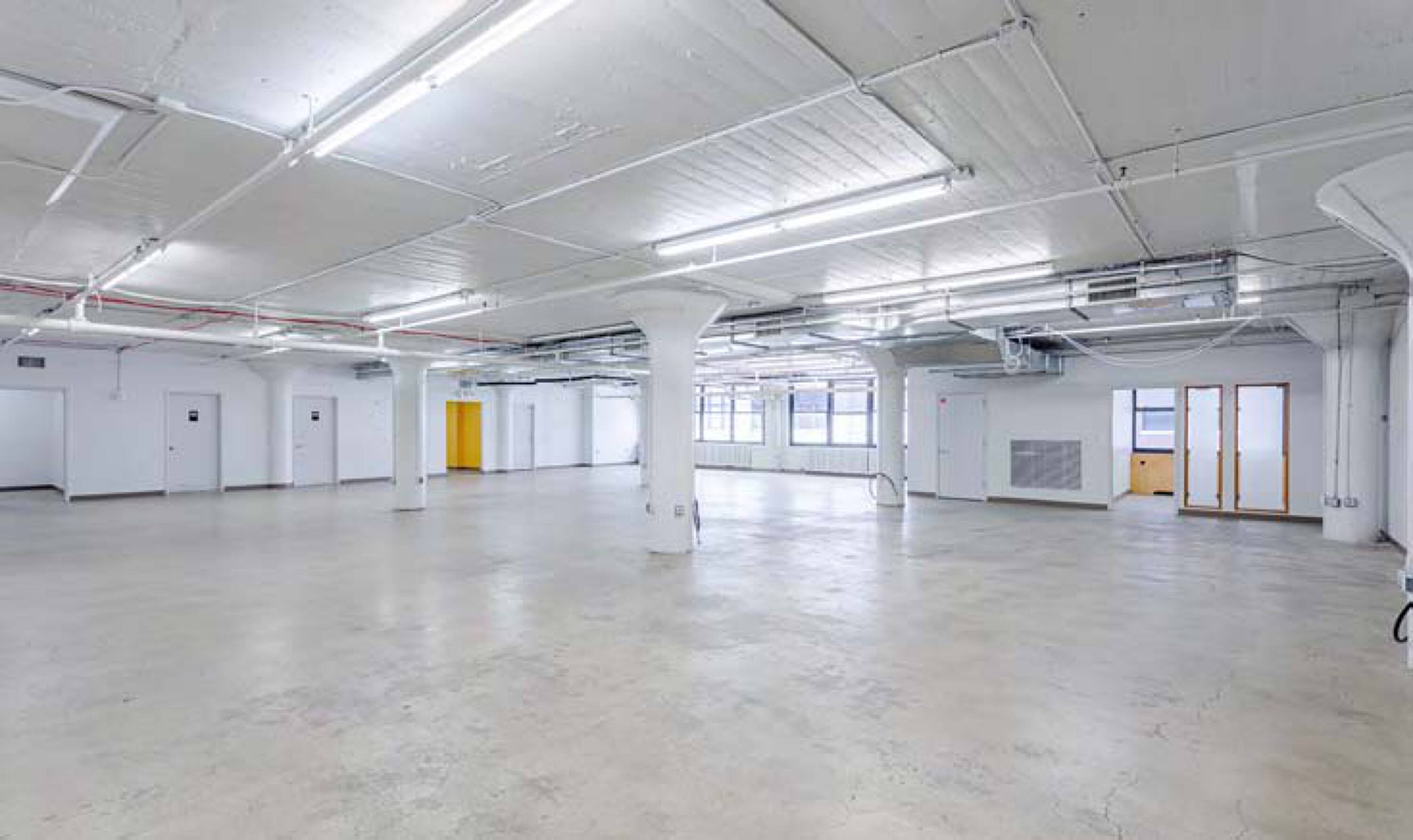 31-00 47th Ave, Queens, NY 11101 | Crexi.com