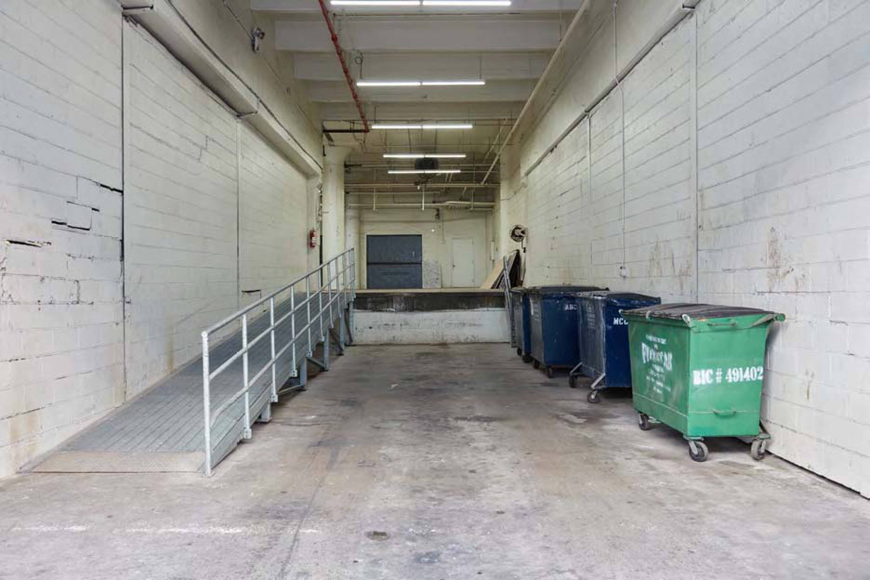31-00 47th Ave, Queens, NY 11101 | Crexi.com