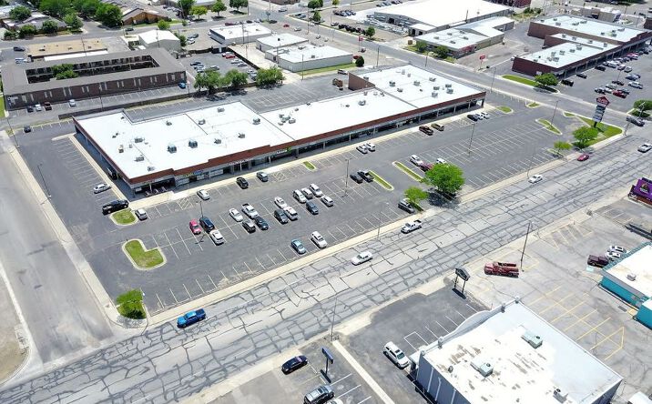 Pictures of Retail property located at Olsen Village East, Amarillo, TX 79106 for lease - image #1