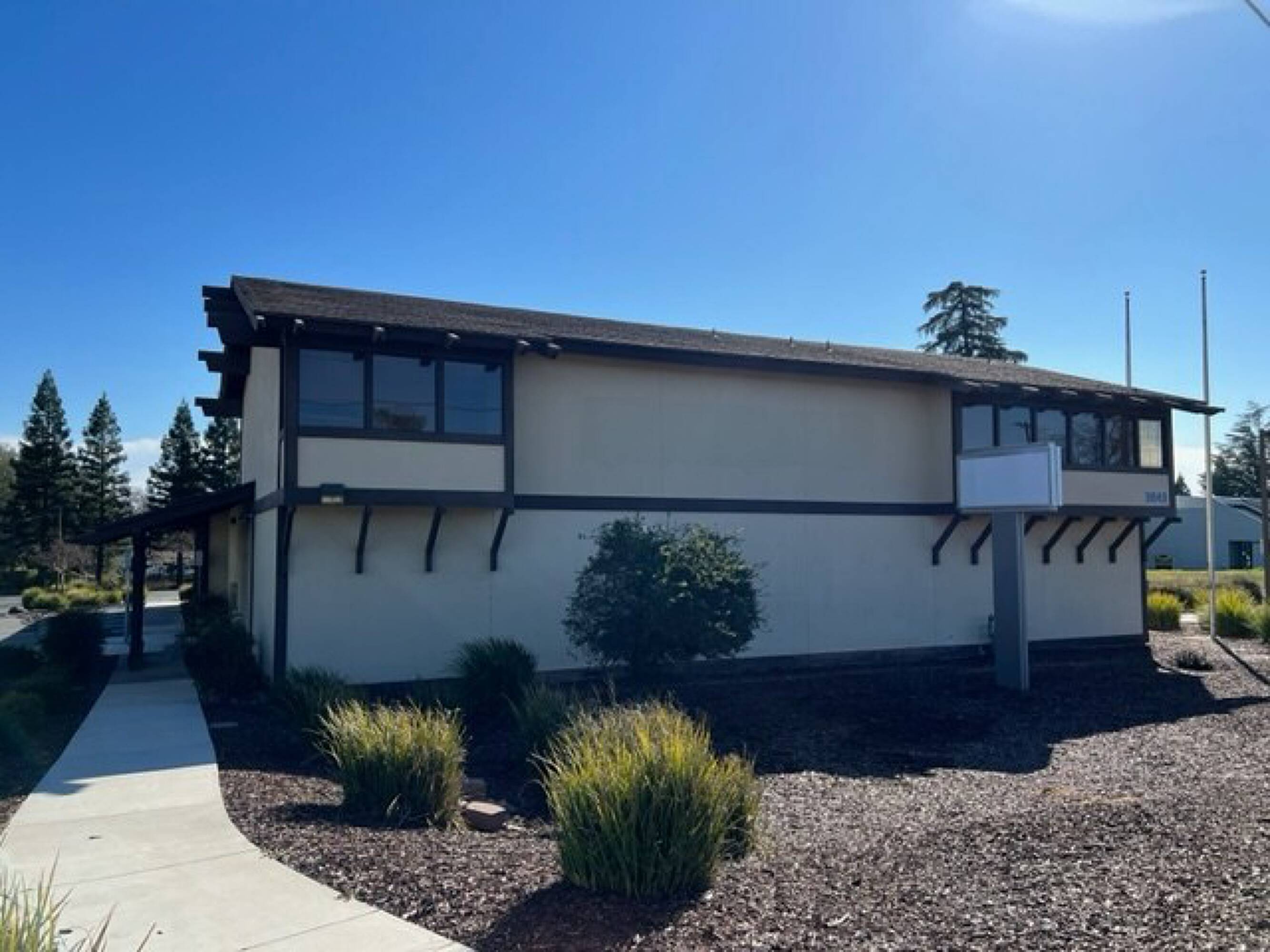 3843 Taylor Rd, Loomis, CA 95650