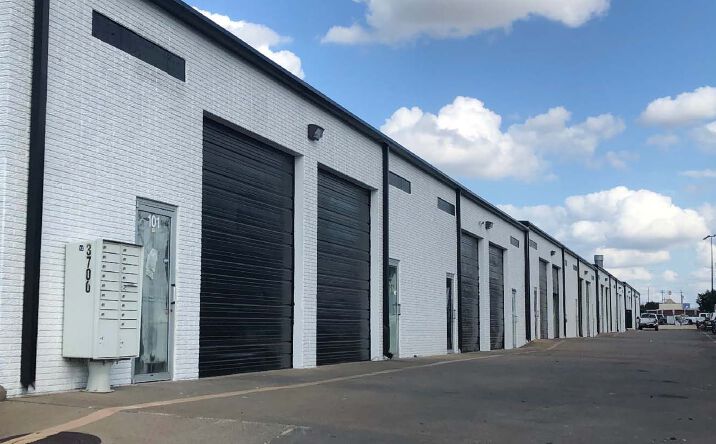 Pictures of Industrial property located at 3700 Dilido Rd, Dallas, TX 75228 for lease - image #1