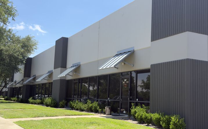 Pictures of Industrial property located at 1819 Firman Dr, Richardson, TX 75081 for lease - image #1