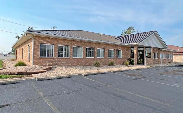 Pictures of Office property located at 801 W State St, O'Fallon, IL 62269 for lease - image #1